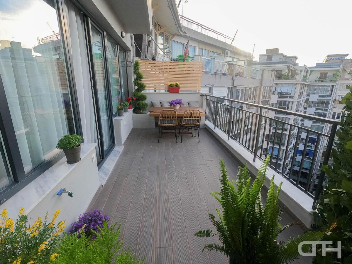 Luxury 80M2 Apartment With Balcony Downtown テッサロニキ エクステリア 写真