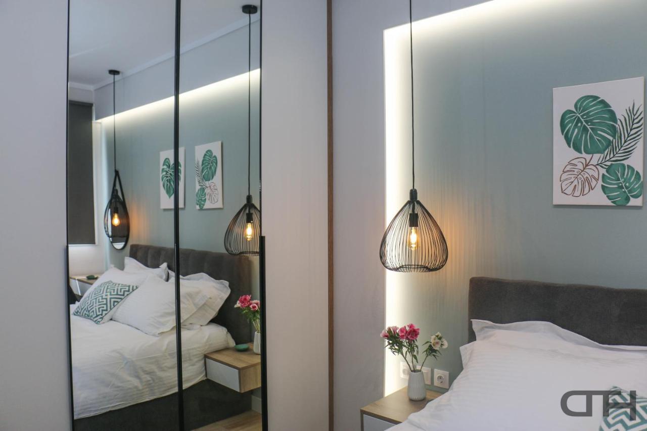 Luxury 80M2 Apartment With Balcony Downtown テッサロニキ エクステリア 写真
